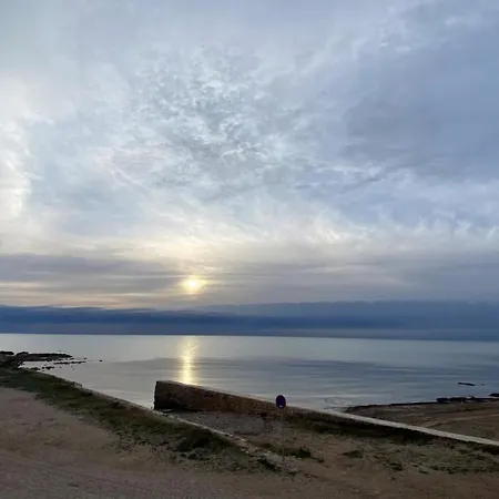 Beachfront - La Mata