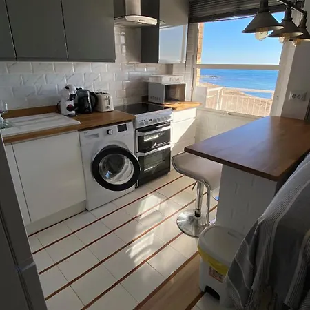 Beachfront - La Mata *