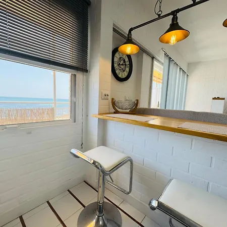 Beachfront - La Mata